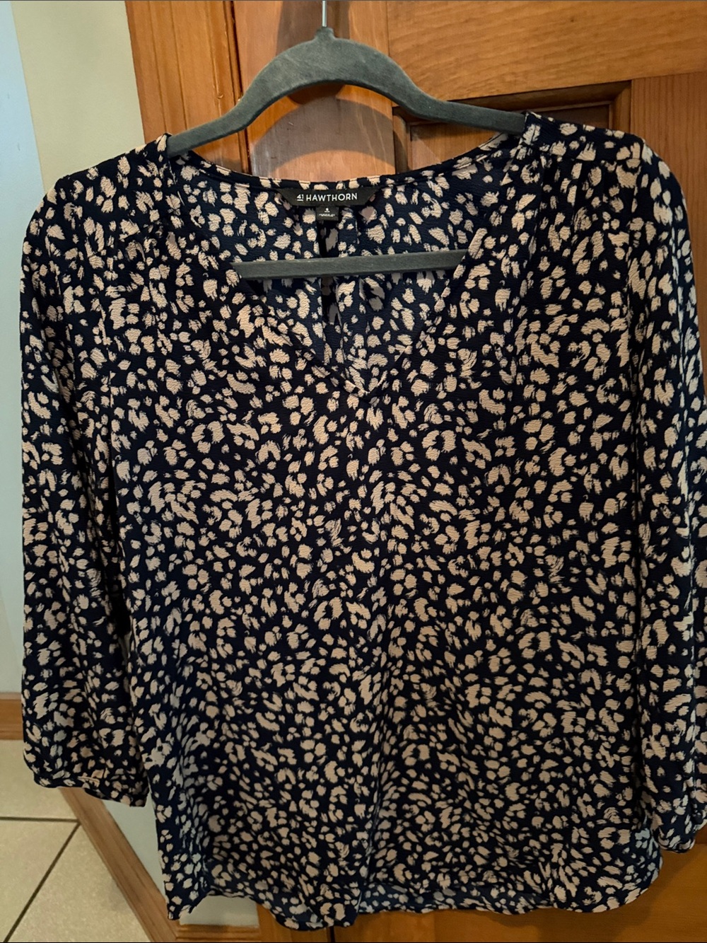 41 Hawthorn Navy and Cream V-Neck Printed Blouse